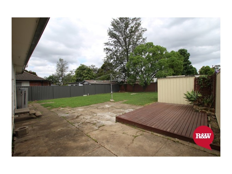 19 Forrester Road, Lethbridge Park NSW 2770