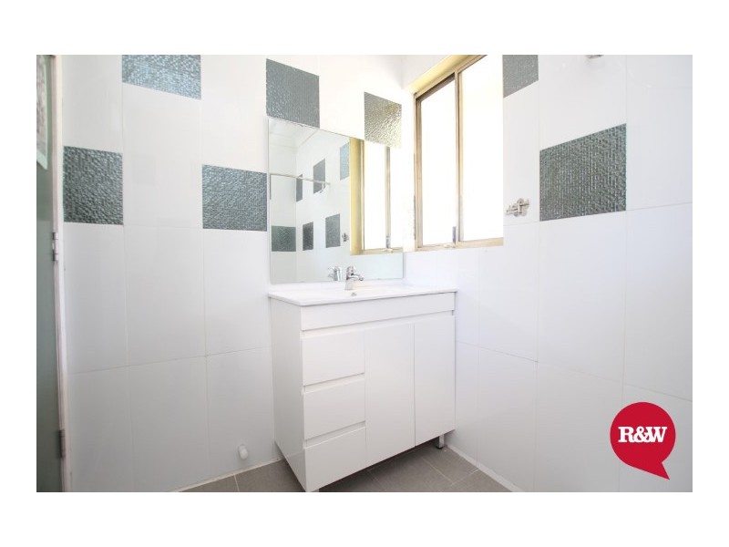 16 Houtman Avenue, Willmot NSW 2770