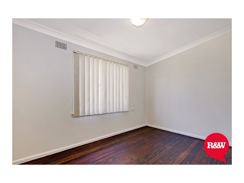 13 Manila Road, Lethbridge Park NSW 2770