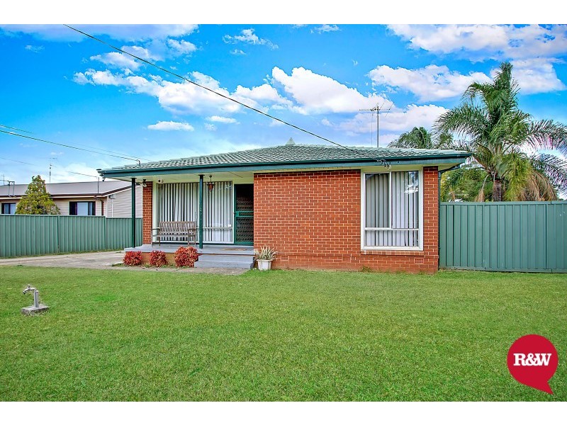 32 Discovery Avenue, Willmot NSW 2770