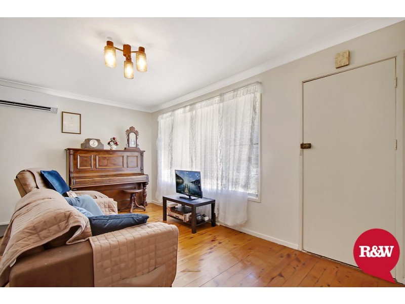 8 Eleanor Crescent, Rooty Hill NSW 2766