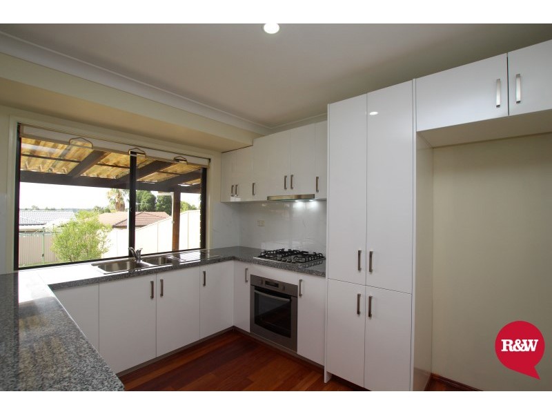 34 Aquilina Drive, Plumpton NSW 2761