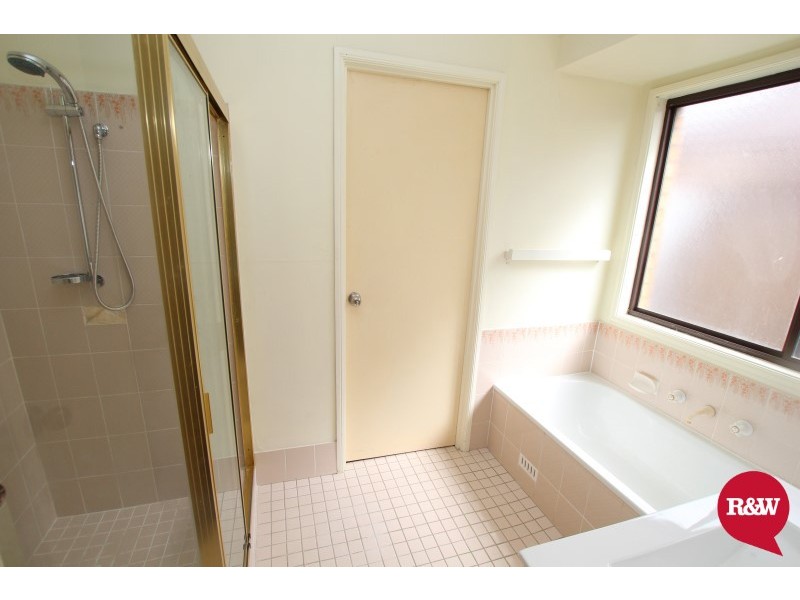 34 Aquilina Drive, Plumpton NSW 2761