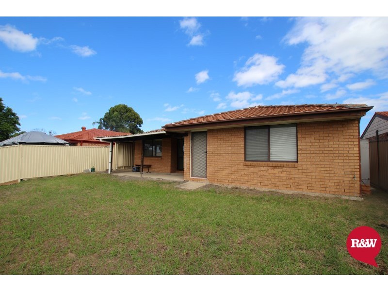 34 Aquilina Drive, Plumpton NSW 2761