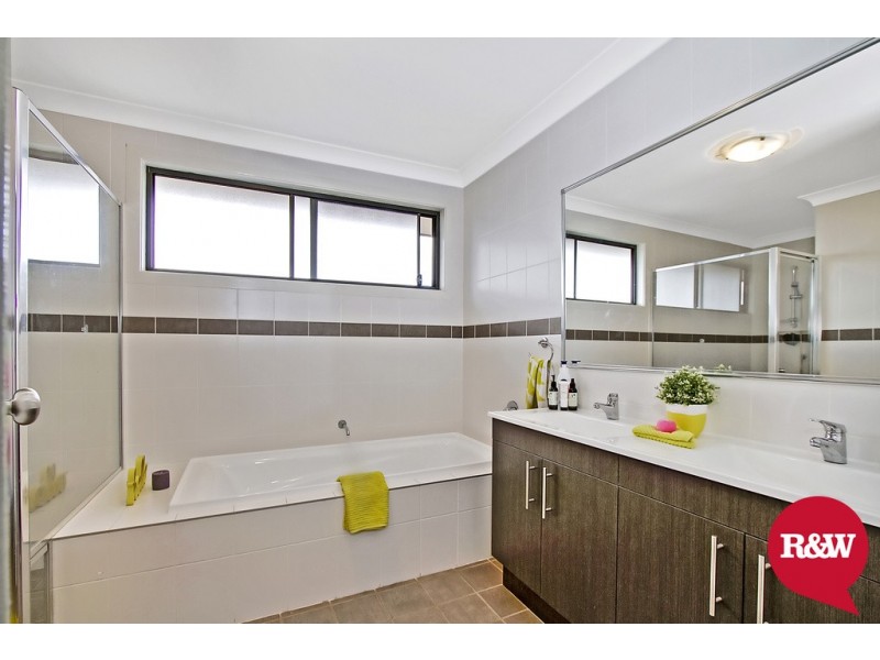 1/30 Valma Place, Colyton NSW 2760