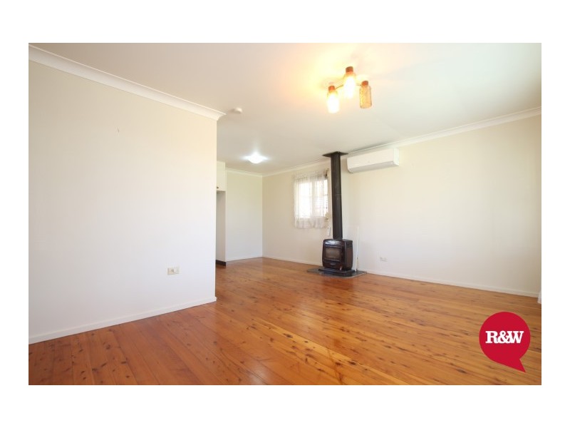 8 Eleanor Crescent, Rooty Hill NSW 2766