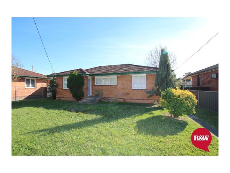 31 Goroka Street, Whalan NSW 2770