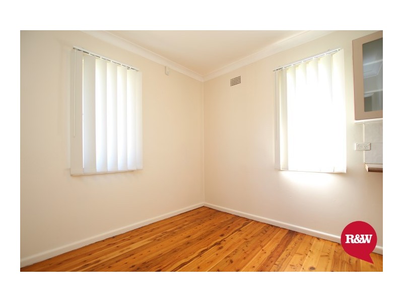 31 Goroka Street, Whalan NSW 2770