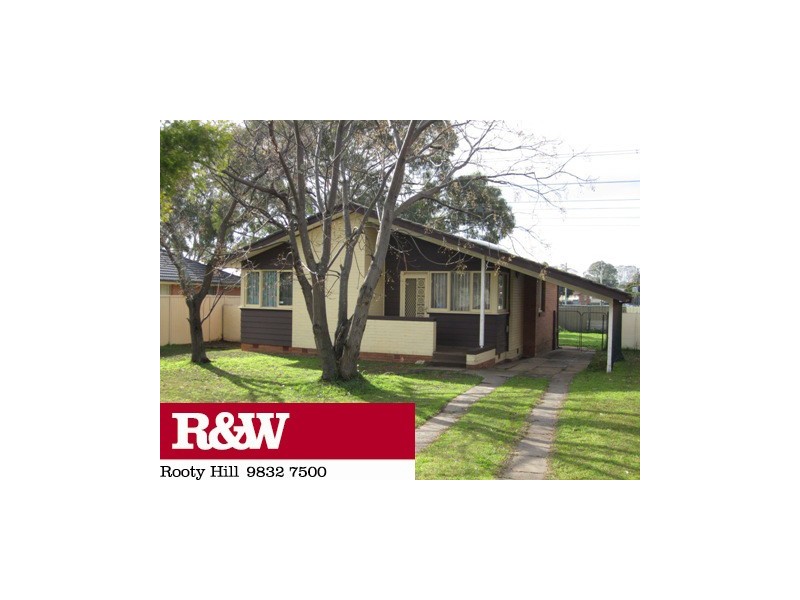 39 MANILA ROAD, Lethbridge Park NSW 2770