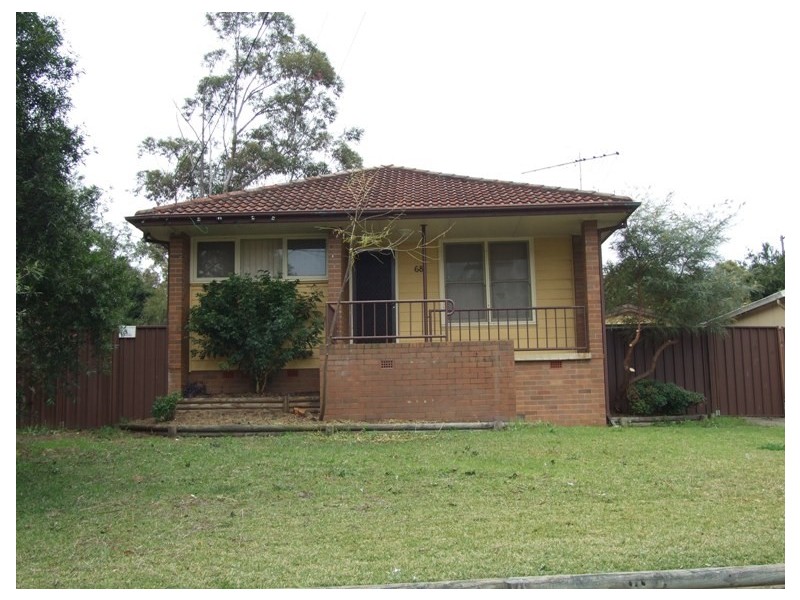 68 NELLA DAN AVENUE, Tregear NSW 2770