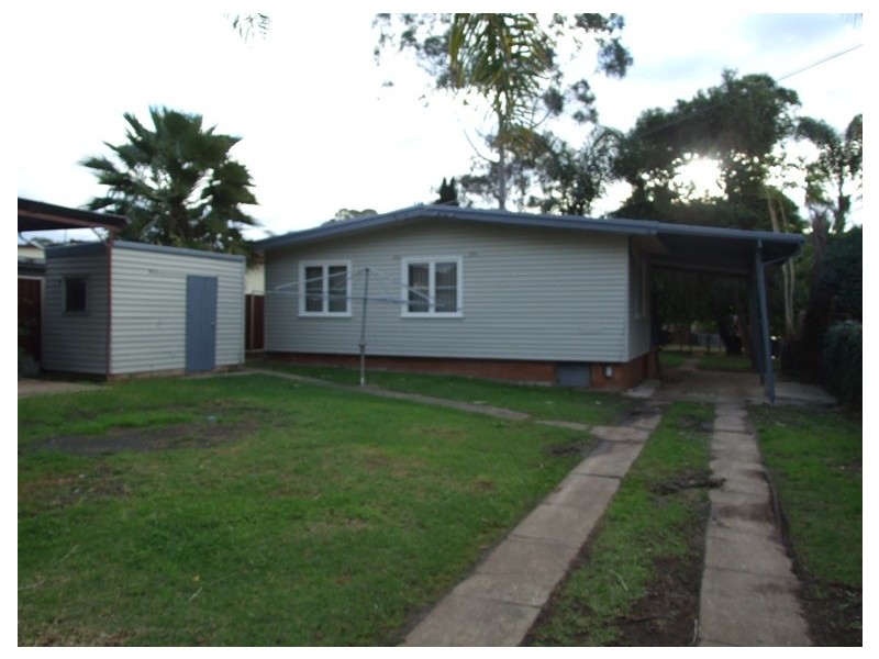 3 MUDIE PLACE, Blackett NSW 2770