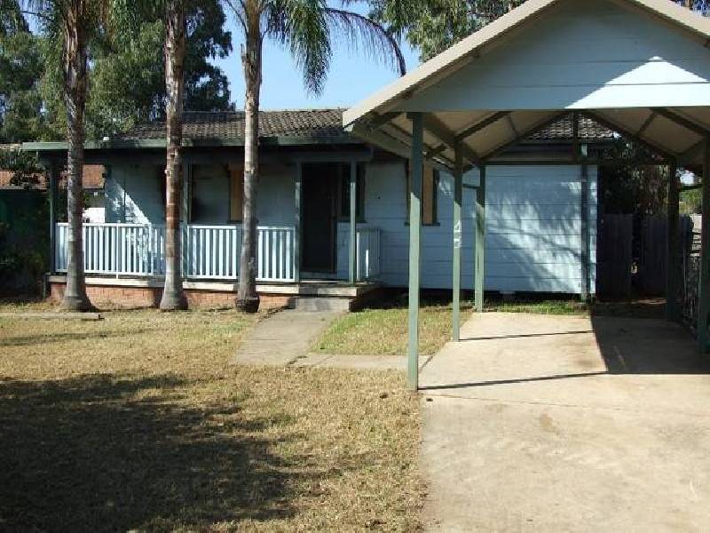 24 CAPPARIS CIRCUIT, Bidwill NSW 2770