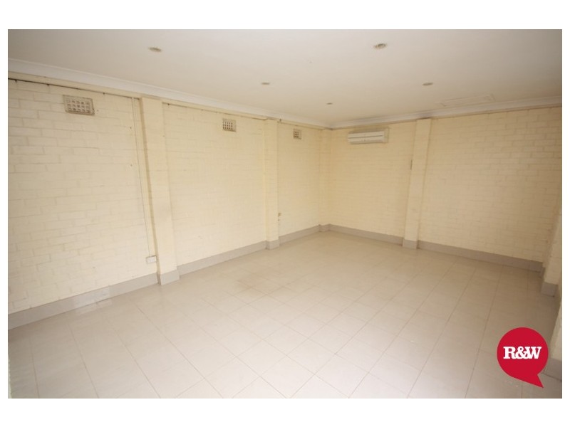 4 Tripoli Road, Fairfield West NSW 2165