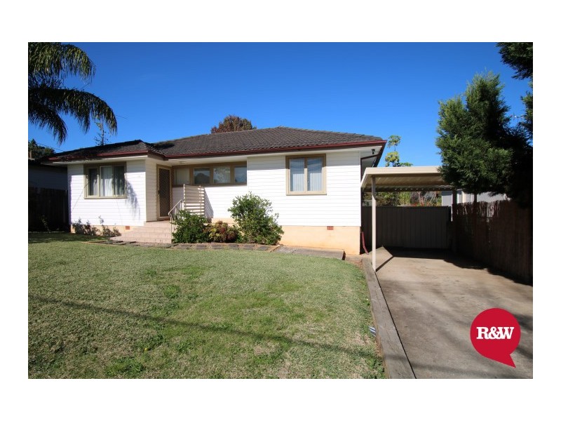 30 Ellengowan Crescent, Whalan NSW 2770