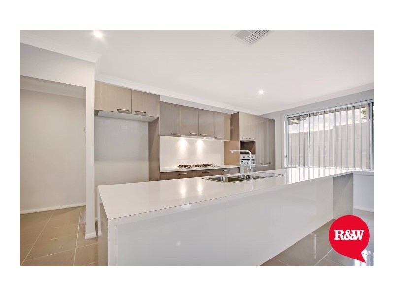 22 Summers Street, Spring Farm NSW 2570