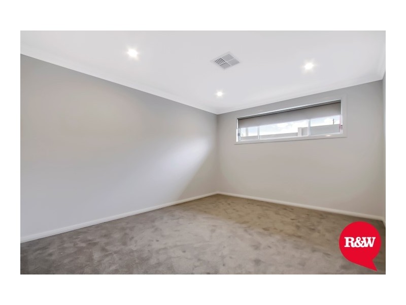 22 Summers Street, Spring Farm NSW 2570