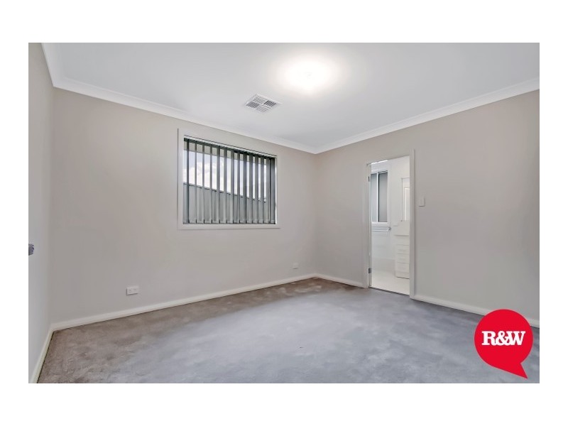 22 Summers Street, Spring Farm NSW 2570