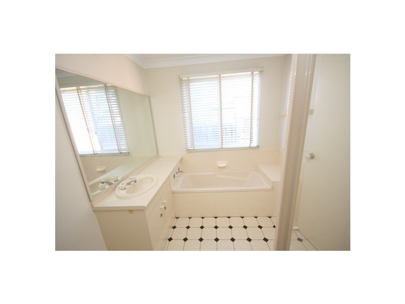 9A DIMASCIO PLACE, Oakhurst NSW 2761