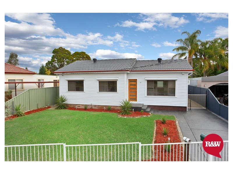 27 Melbourne Street, Oxley Park NSW 2760