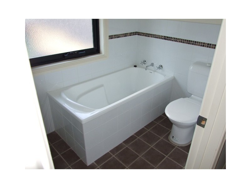 2/42 GROSE VALE ROAD, North Richmond NSW 2754