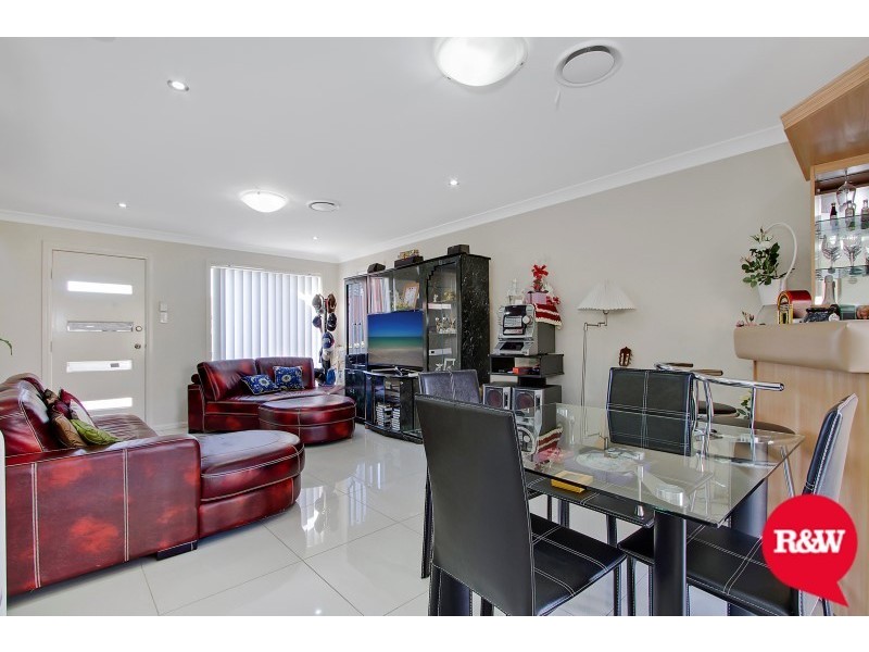 8/64 Hartington Street, Rooty Hill NSW 2766