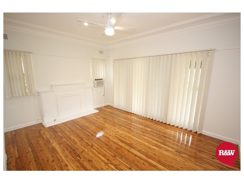 55 Marsden Road, St Marys NSW 2760