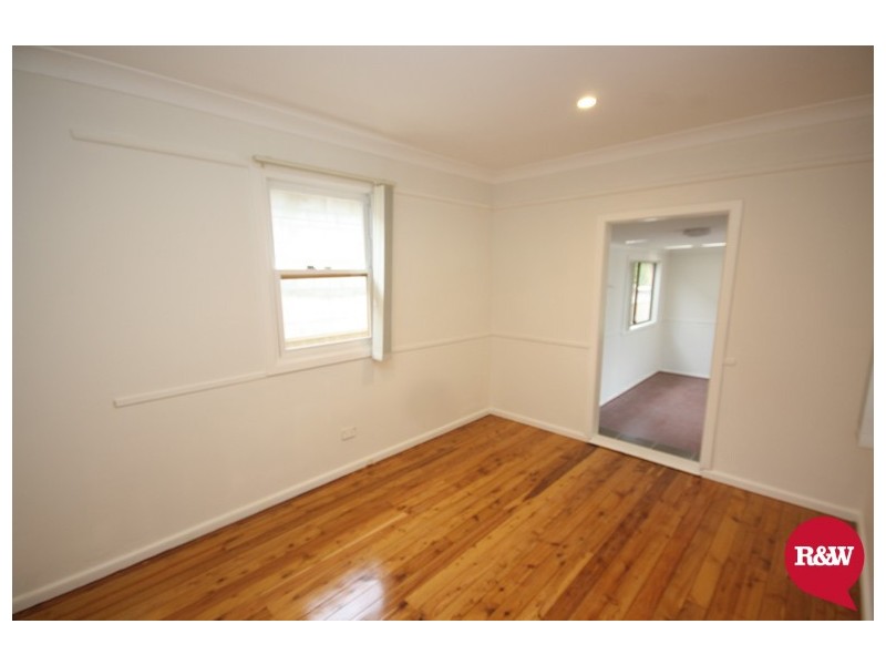 55 Marsden Road, St Marys NSW 2760