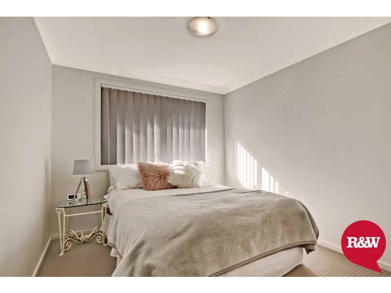 2/30 Valma Place, Colyton NSW 2760