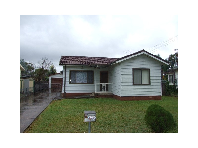 57 CATALINA STREET, St Marys NSW 2760