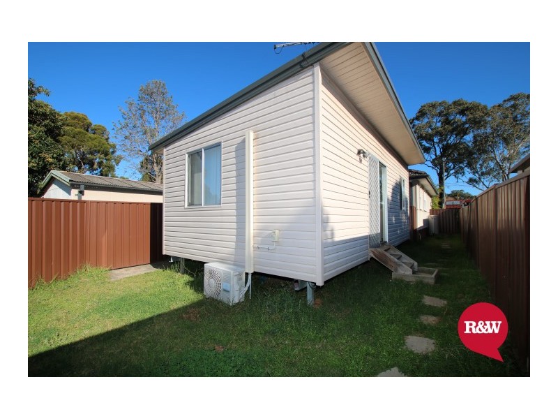 39A Lingayen Avenue, Lethbridge Park NSW 2770