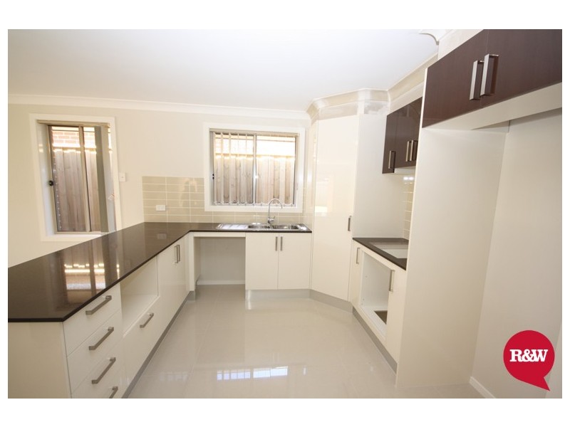 6 Twynam Place, Minto NSW 2566