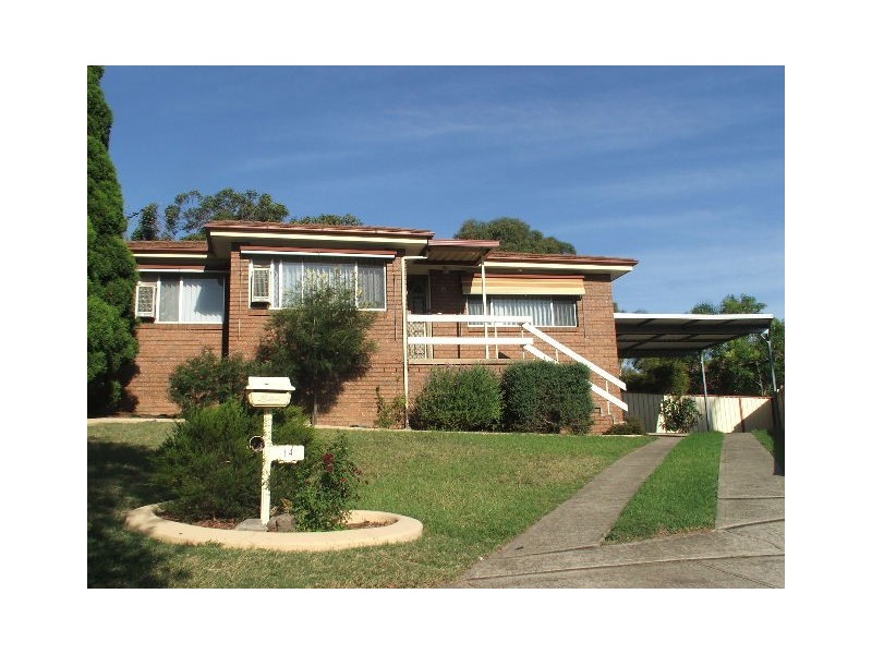 14 KUALA CLOSE, Dean Park NSW 2761