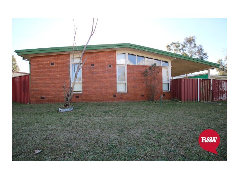 7 Cleary Place, Blackett NSW 2770