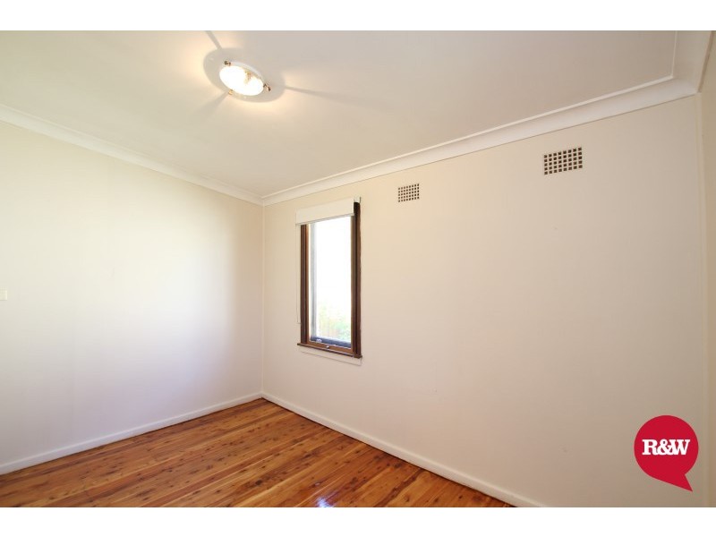 7 Cleary Place, Blackett NSW 2770