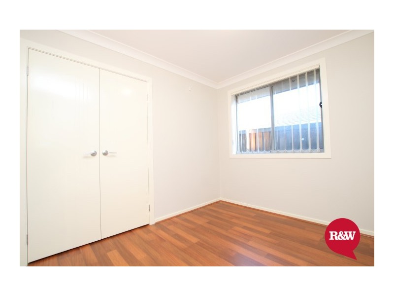 21 Grampian Avenue, Minto NSW 2566