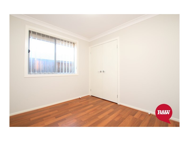 21 Grampian Avenue, Minto NSW 2566