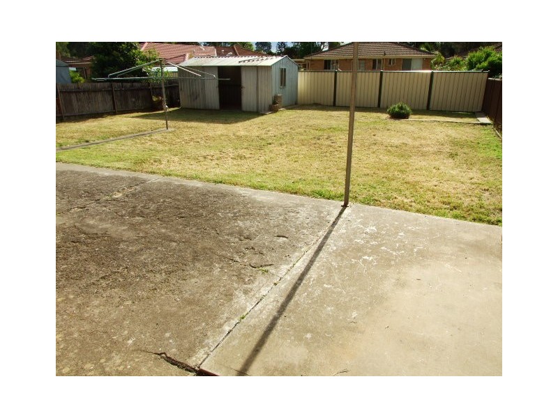 42 Gerald Cres, Doonside NSW 2767