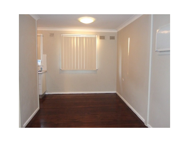 46 WAITAKI CRESCENT, Lethbridge Park NSW 2770