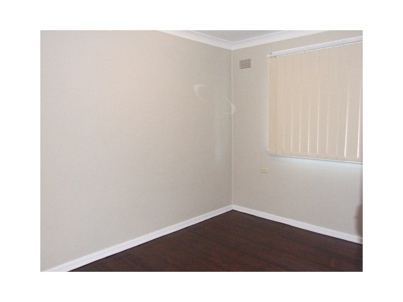 46 WAITAKI CRESCENT, Lethbridge Park NSW 2770