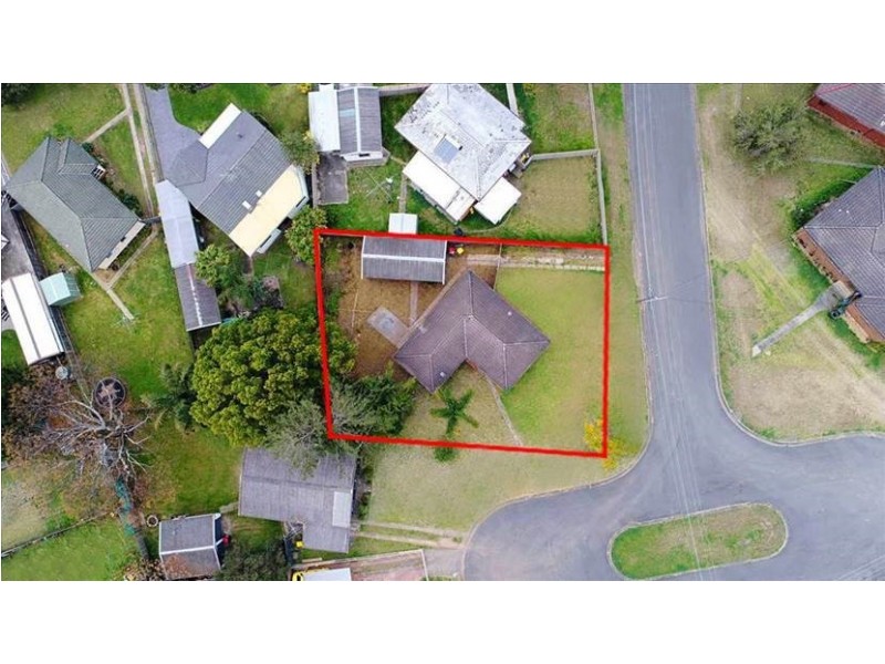 4 Picot Place, Blackett NSW 2770