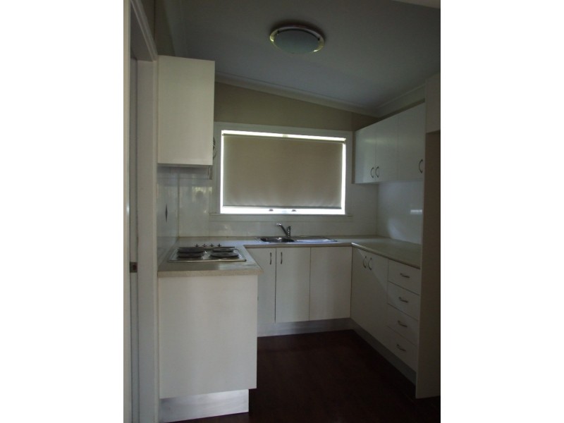 13 MANILA ROAD, Lethbridge Park NSW 2770