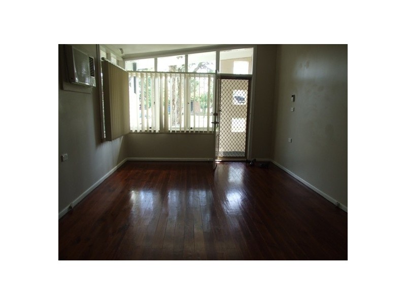 13 MANILA ROAD, Lethbridge Park NSW 2770