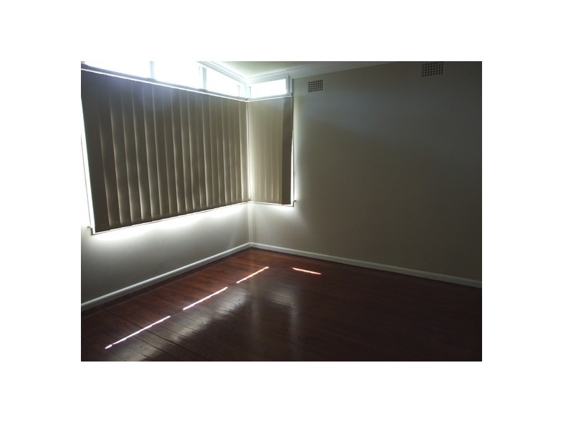 13 MANILA ROAD, Lethbridge Park NSW 2770