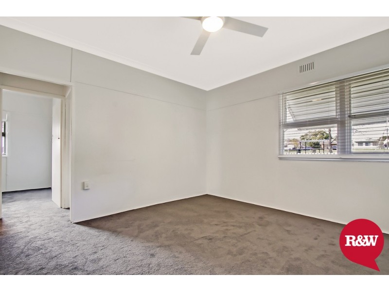 13 Araluen Avenue, St Marys NSW 2760