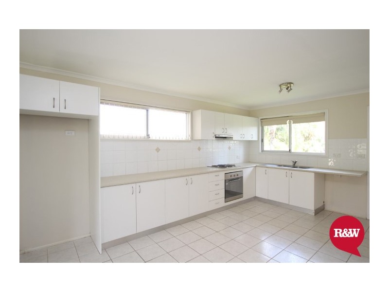 4 Melkarth Place, Doonside NSW 2767