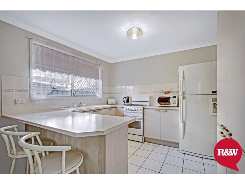 27 Drysdale Crescent, Plumpton NSW 2761