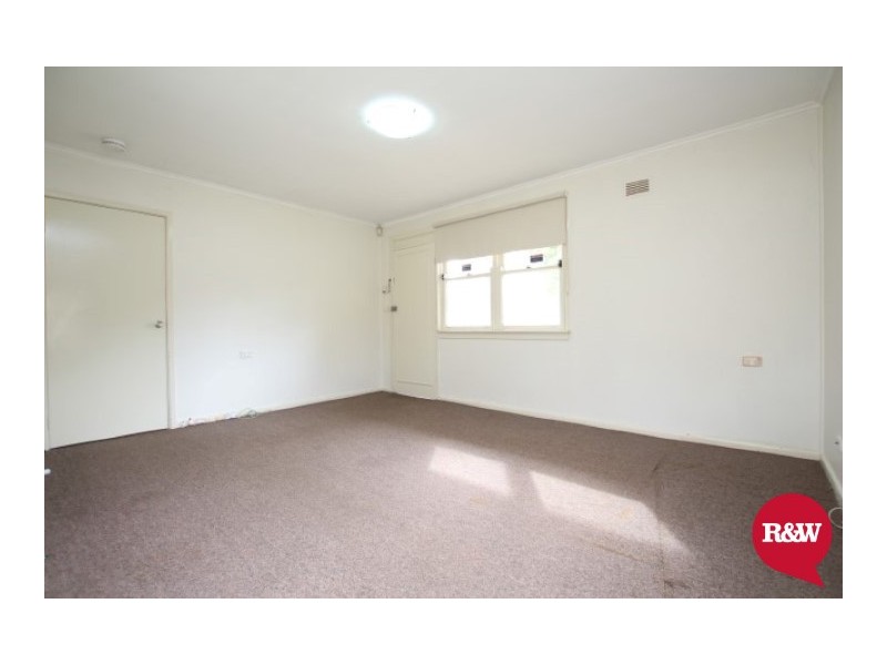 42 Ellengowan Crescent, Whalan NSW 2770