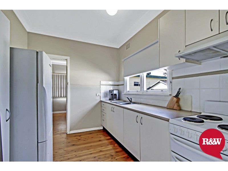 4 and 4a Newport Street, Cambridge Park NSW 2747