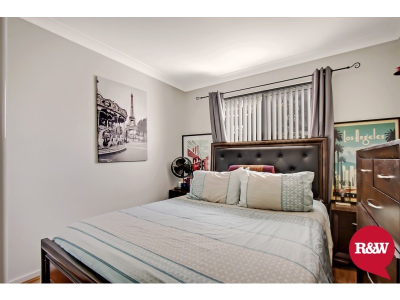 4 and 4a Newport Street, Cambridge Park NSW 2747