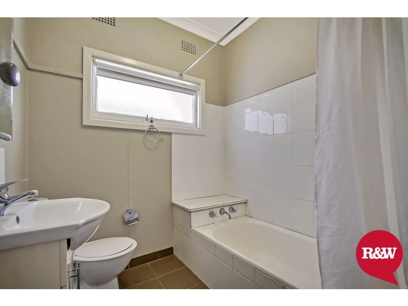 4 and 4a Newport Street, Cambridge Park NSW 2747